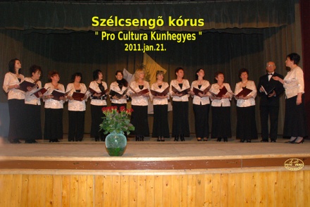 A 2011-es év kitüntetett énekkara a Szélcsengő